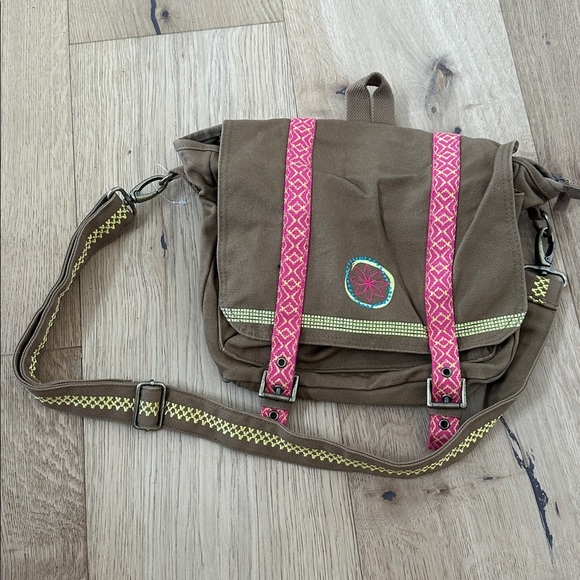American Girl Handbags - American girl Brown and Pink bag Felicity NWOT
